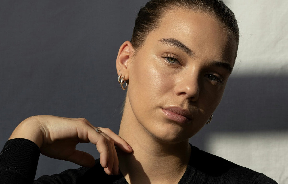 A close up photo of a lady's face